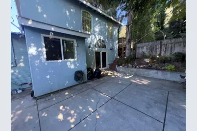 6440 Sunnymere, Oakland, CA 94605 - Photo 8