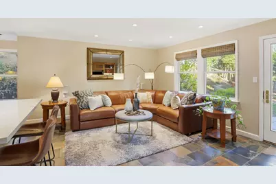 4 Corte Santa Clara, Moraga, CA 94556 - Photo 10