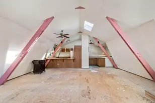 23884 Madeiros Ave, Hayward, CA 94541 - Photo 22