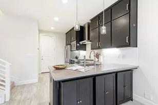 38581 Aventura, Fremont, CA 94536 - Photo 10