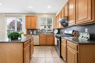 1413 Angus St, Patterson, CA 95363 - Photo 32