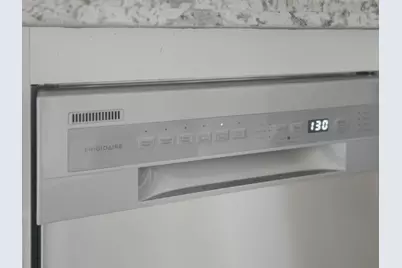 8 Park Ct, Richmond, CA 94803 - Photo 24