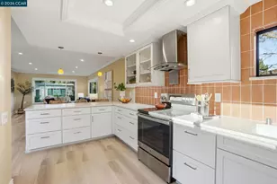 2308 Tice Creek Dr, Walnut Creek, CA 94595 - Photo 10