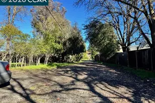 2095 San Miguel Dr, Walnut Creek, CA 94586 - Photo 2