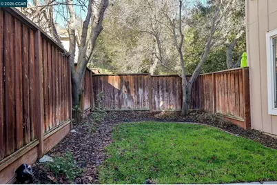 10838 McPeak Ln, Dublin, CA 94568 - Photo 18