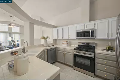 10838 McPeak Ln, Dublin, CA 94568 - Photo 6