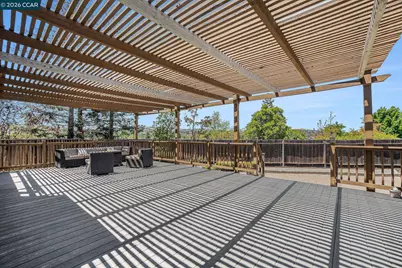 121 St Nazaire Ct, Martinez, CA 94553 - Photo 30