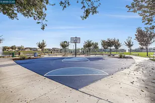 208 Littleton St, Oakley, CA 94561 - Photo 42