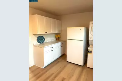 363 Bissell Ave, Richmond, CA 94801 - Photo 8