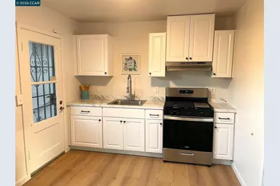 363 Bissell Ave, Richmond, CA 94801 - Photo 6