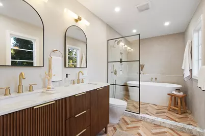 1077 Trestle Glen Rd, Oakland, CA 94610 - Photo 34