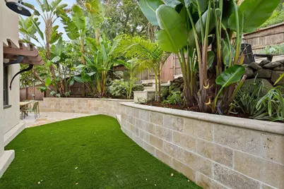 1077 Trestle Glen Rd, Oakland, CA 94610 - Photo 26