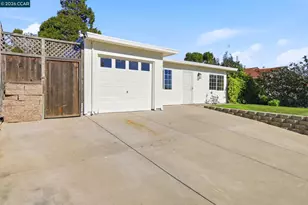 426 La Jolla St, Vallejo, CA 94591 - Photo 2
