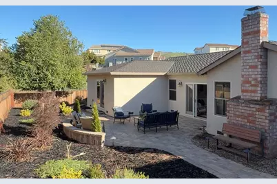 8 Rialto Dr, Clayton, CA 94517 - Photo 24