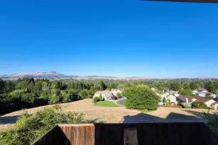 1823 Mockingbird Pl, Danville, CA 94526 - Photo 38