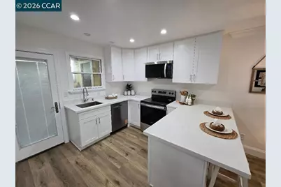 1520 Schenone Ct #15, Concord, CA 94521 - Photo 4