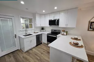 1520 Schenone Ct, Concord, CA 94521 - Photo 4