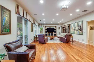 1105 Peacock Creek Dr, Clayton, CA 94517 - Photo 20