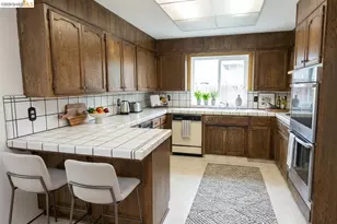 7011 Shoreham Pl, Stockton, CA 95207 - Photo 6