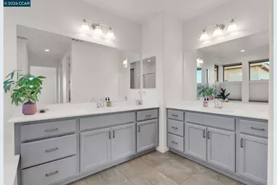 5535 Horizon Pkwy, Dublin, CA 94568 - Photo 6