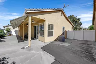 129 Little Johns Creek Dr, Oakdale, CA 95361 - Photo 26