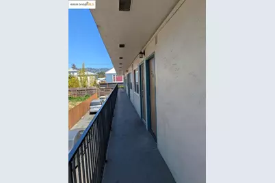 1213 San Pablo Ave, Berkeley, CA 94706 - Photo 10