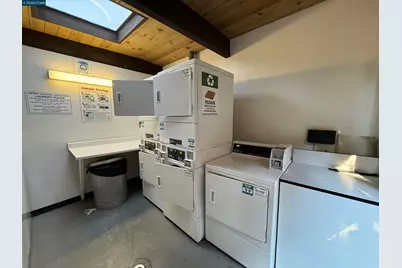 2055 Sierra Rd #12, Concord, CA 94518 - Photo 36