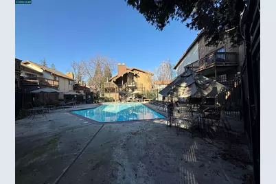 2055 Sierra Rd #12, Concord, CA 94518 - Photo 18