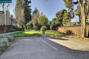 315 Garden Creek Pl, Danville, CA 94526 - Photo 34