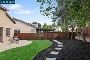 230 Wisteria Ln, Tracy, CA 95377 - Photo 38