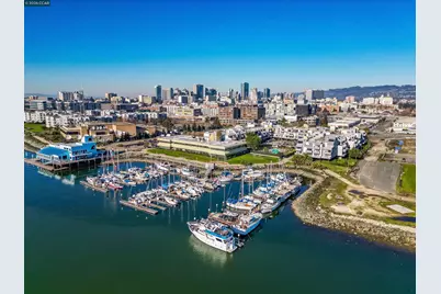1 Embarcadero W #164, Oakland, CA 94607 - Photo 22