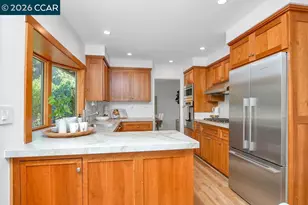 916 Calle Verde, Martinez, CA 94553 - Photo 10