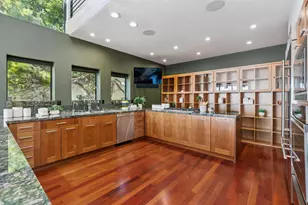 6353 Skyline Blvd, Oakland, CA 94611 - Photo 12