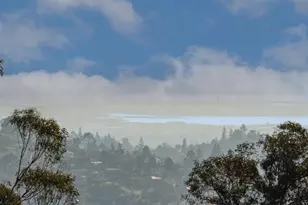 6353 Skyline Blvd, Oakland, CA 94611 - Photo 46