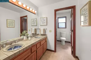 3181 Santa Maria Dr, Concord, CA 94518 - Photo 18