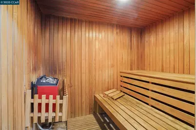 1411 Marchbanks Dr #2, Walnut Creek, CA 94598 - Photo 28