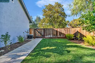 327 Mt Washington Way, Clayton, CA 94517 - Photo 40