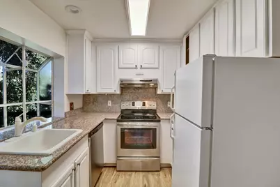 1971 Bonifacio St #3, Concord, CA 94520 - Photo 4