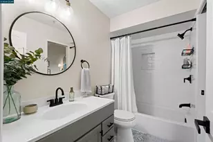 2721 Oak Rd, Walnut Creek, CA 94597 - Photo 20