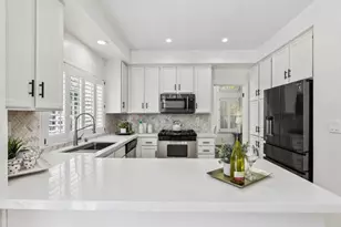 34294 Dunhill Dr, Fremont, CA 94555 - Photo 20