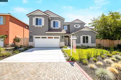 2722 Cowell Rd, Concord, CA 94518 - Photo 2