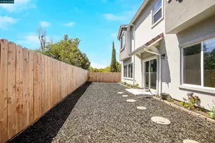 2722 Cowell Rd, Concord, CA 94518 - Photo 4
