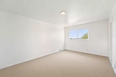 9963 Lawlor St, Oakland, CA 94605 - Photo 28