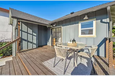 653 55th St, Oakland, CA 94609 - Photo 40