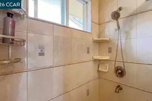 909 Santa Lucia Dr, Pleasant Hill, CA 94523 - Photo 40