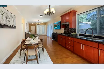 909 Santa Lucia Dr, Pleasant Hill, CA 94523 - Photo 32