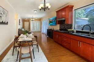 909 Santa Lucia Dr, Pleasant Hill, CA 94523 - Photo 32