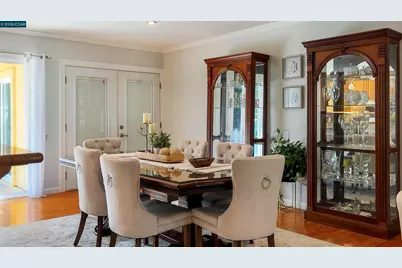 909 Santa Lucia Dr, Pleasant Hill, CA 94523 - Photo 8