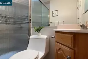 909 Santa Lucia Dr, Pleasant Hill, CA 94523 - Photo 20