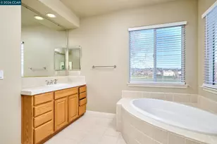 1752 Langholm Way, Folsom, CA 95630 - Photo 16
